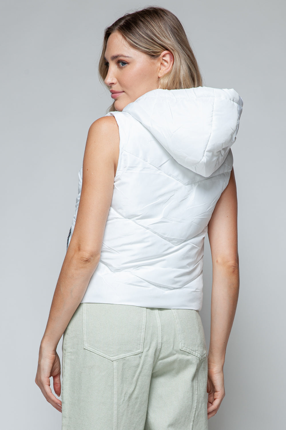 Snobbish Zip Up Quilted Hooded Vest - FabFemina